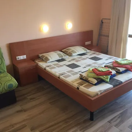 албиция Sinemorec