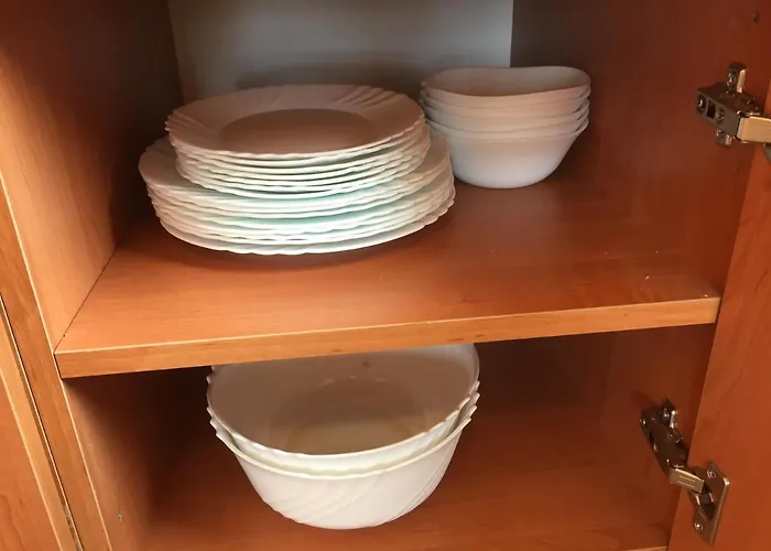 албиция Πανσιόν 3*